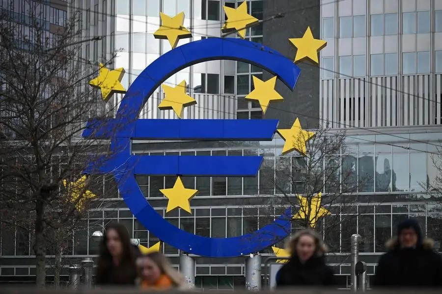 Inflacioni i Eurozones bie ne 2.4 per qind ne mars